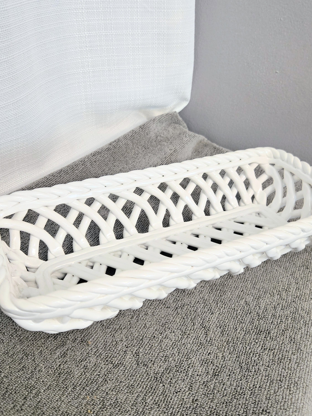 Lattice Ceramic Bread Basket White Rectangle Fruit Bowl ~14x6" Farmhouse Kitchen